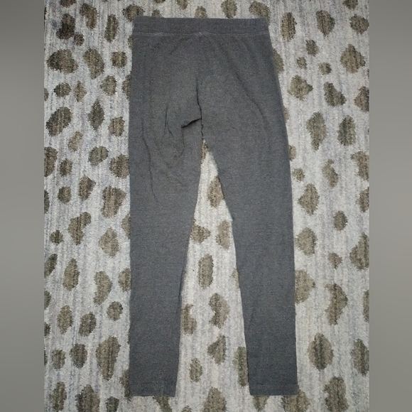 Aeropostale Gray Mid Rise Leggings sz M - Picture 3 of 10